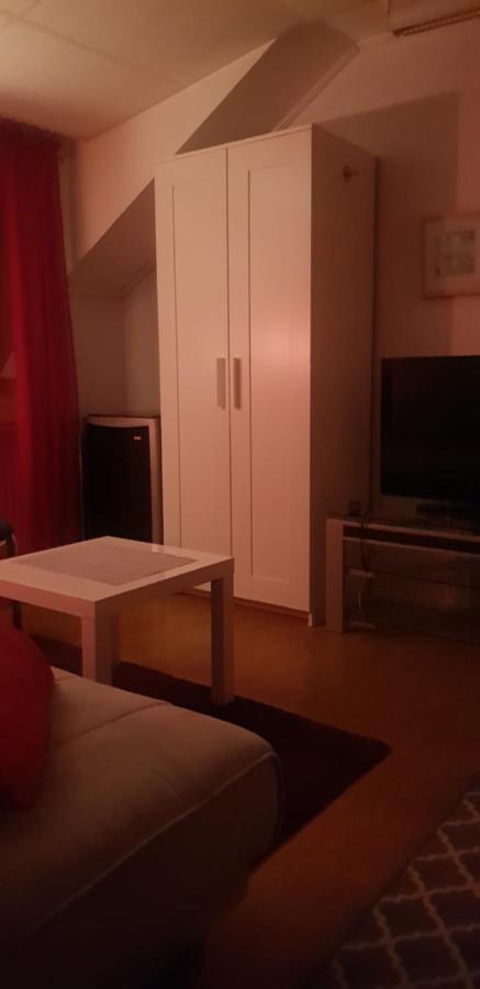 Dessans Cafe & Logi Otel Pello Dış mekan fotoğraf
